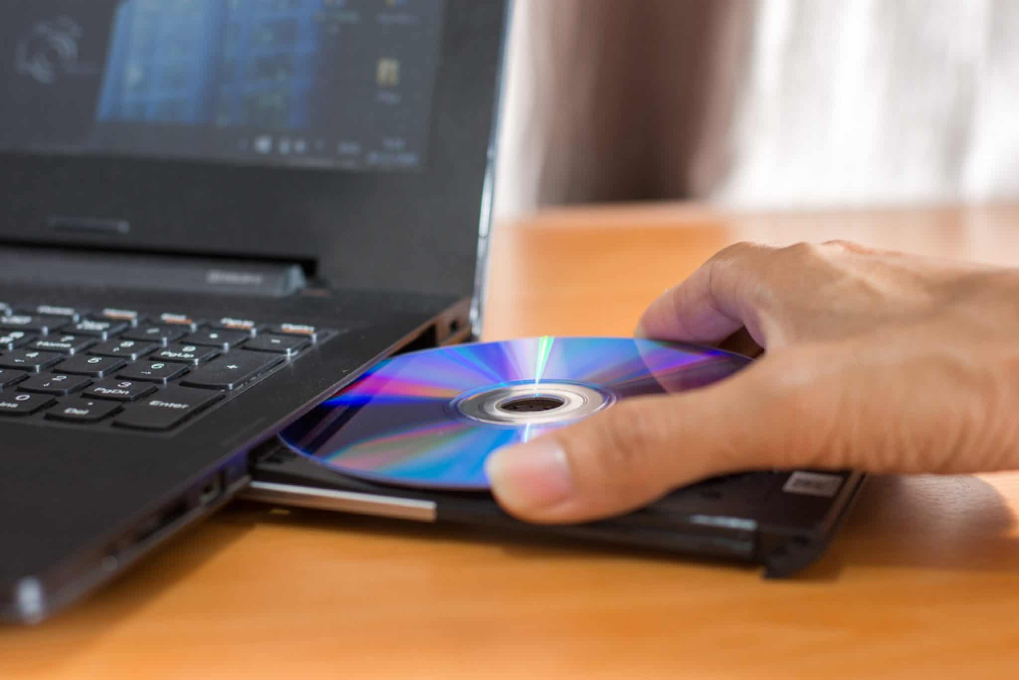 Optical Storage Devices Overview, Features, Pros & Cons