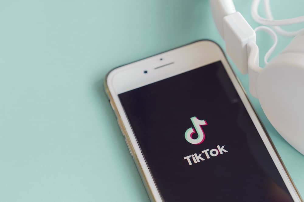 How To Auto Scroll on TikTok ITGeared