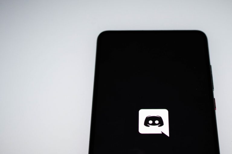 How To Make Custom Discord Commands ITGeared