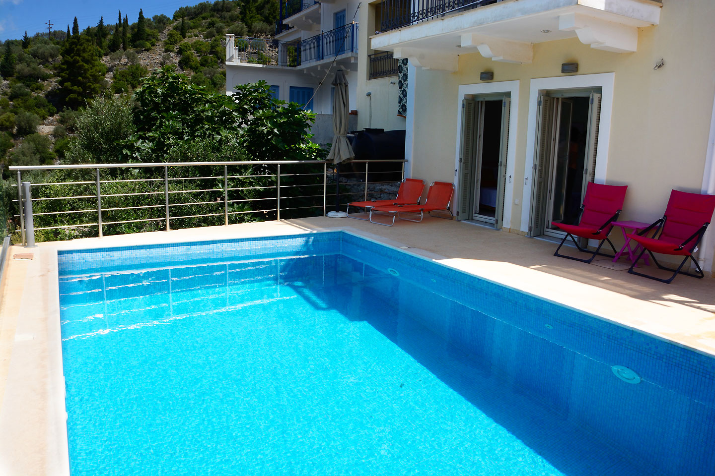 Bellezza Suites ithaca Greece Apartment Suite and cottage on Greek