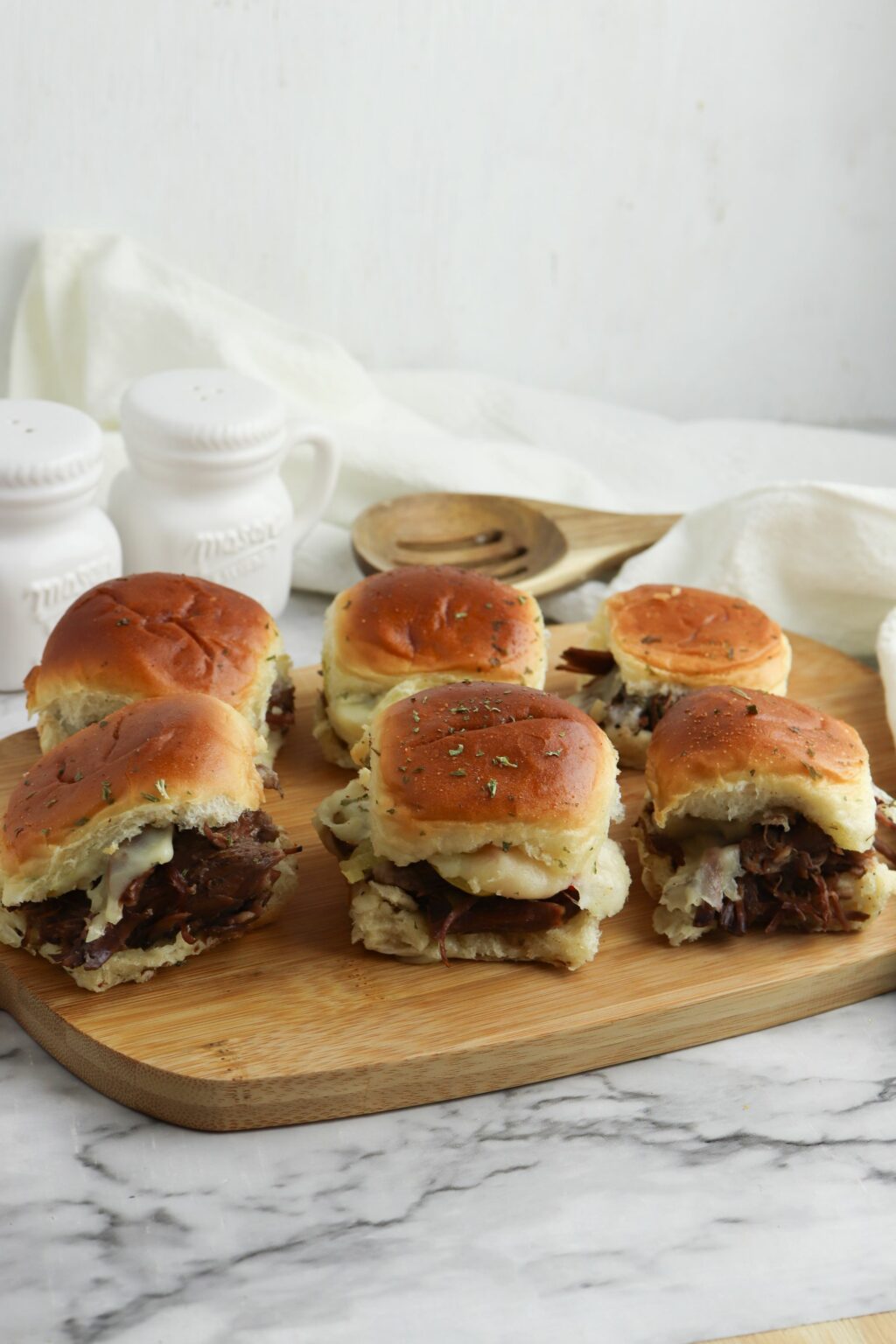 Beef Italian Slider {Crock Pot} It Is a Keeper