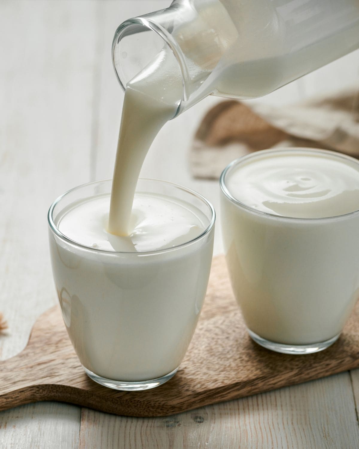 How to Make Buttermilk with Regular Milk It Is a Keeper