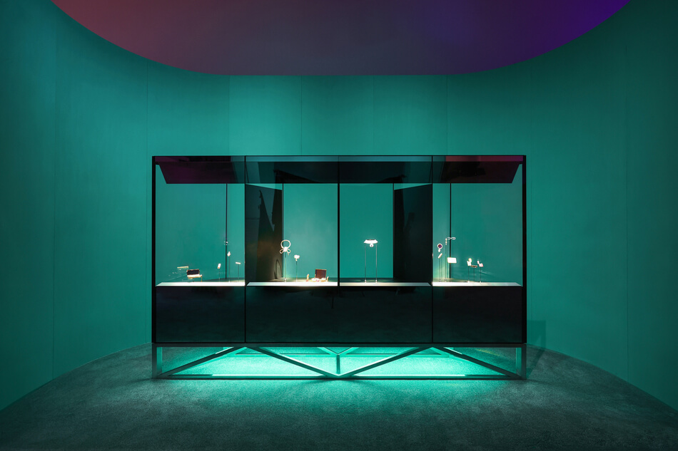 Van Cleef & Arpels Time, Nature, Love ITSLIQUID