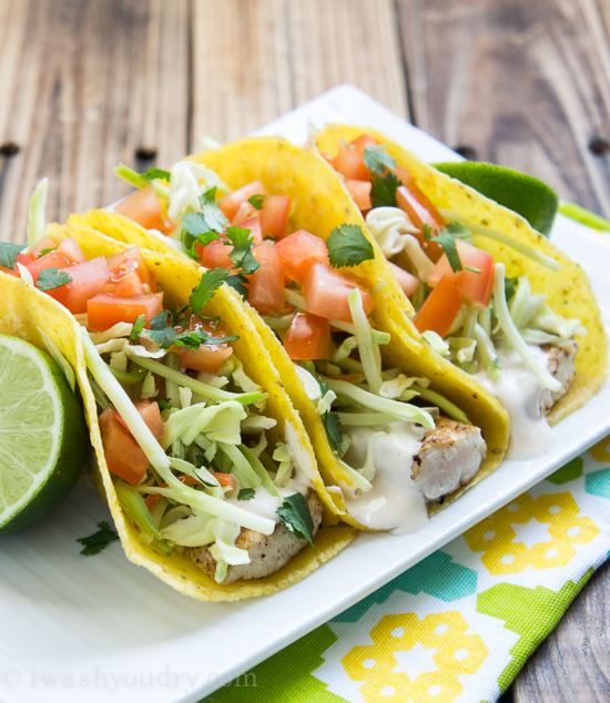 Super Easy Grilled Fish Tacos with White Sauce I Wash