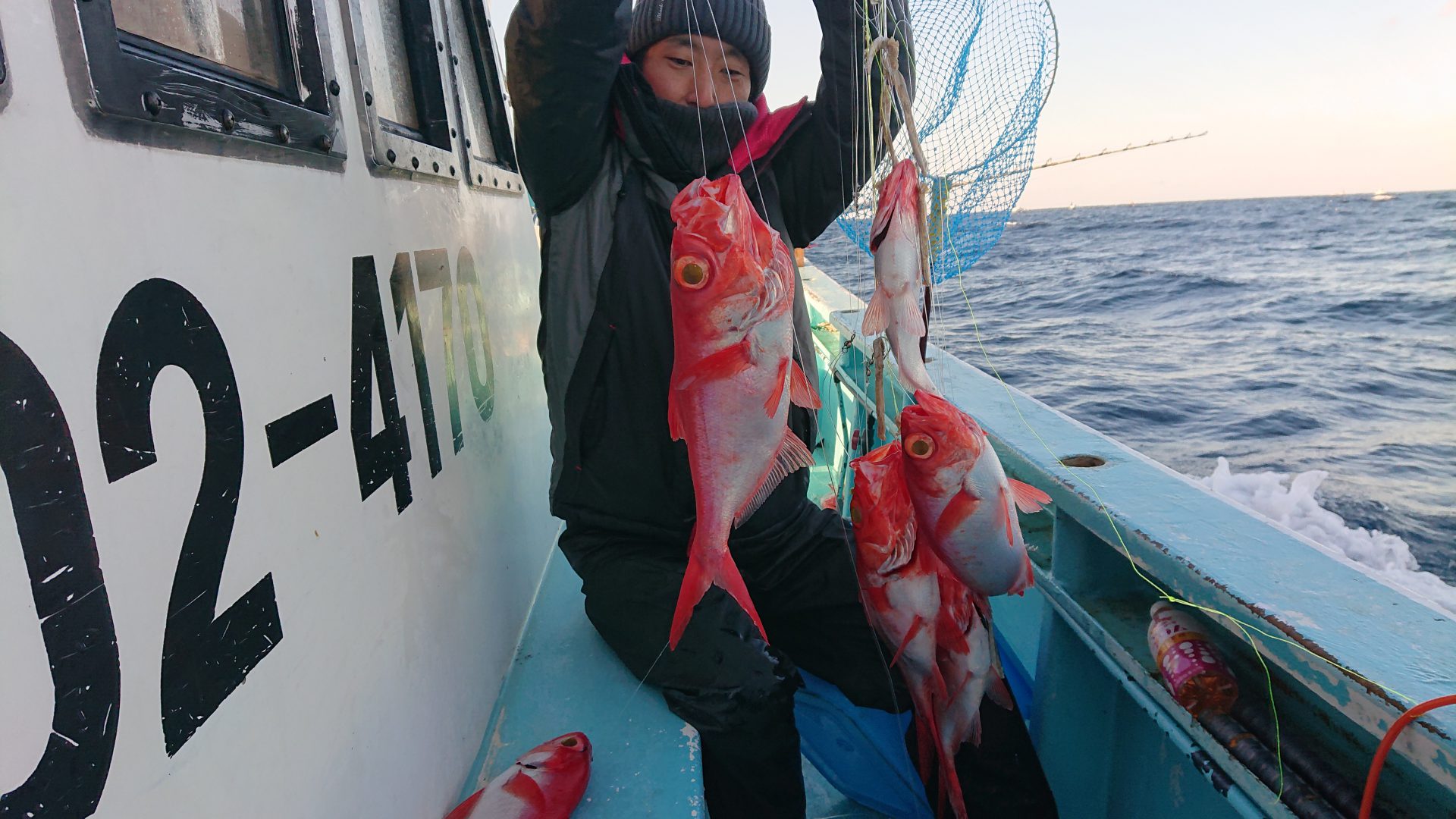 1/21 新島金目鯛釣りに出船しました。 南伊豆の深場釣りなら秀丸