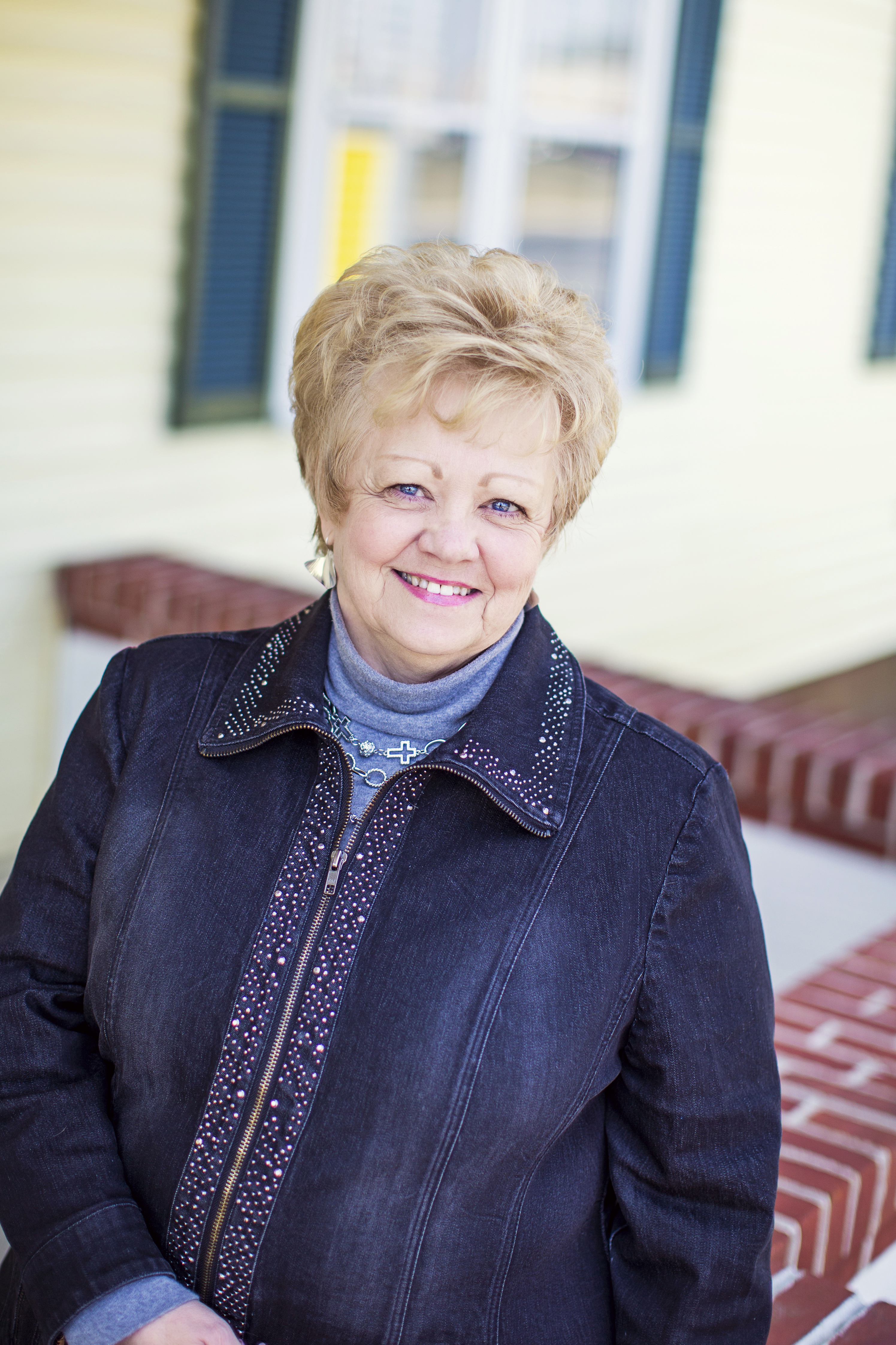 Jack Lingo, Inc., REALTOR® Featured Agent Susan Mills Jack Lingo REALTOR