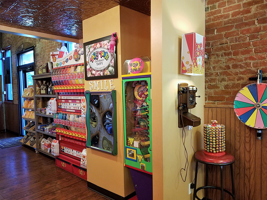 Home Jackson Candy & Fudge Factory