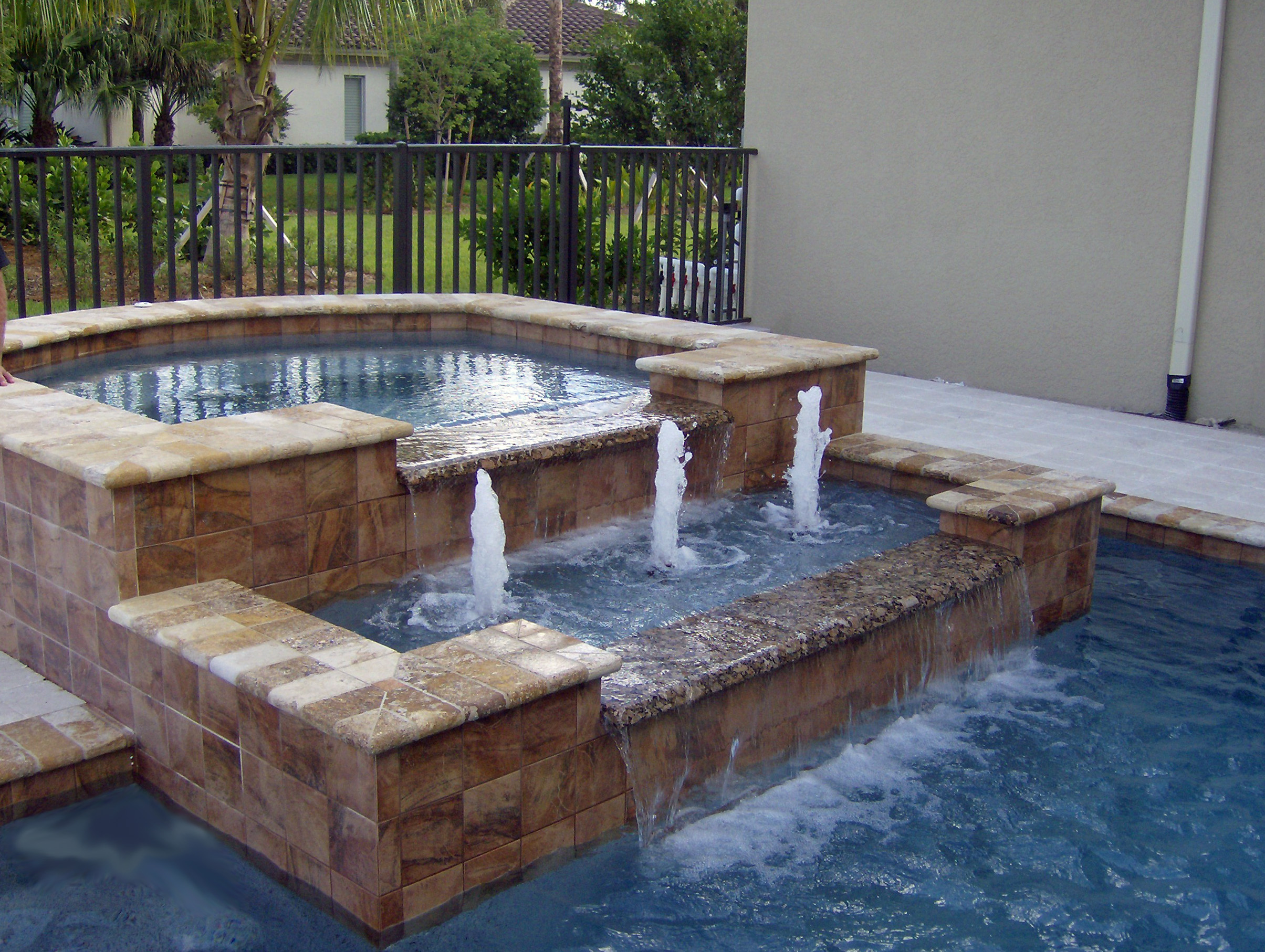 Custom swimming pools Naples Fort Myers Estero Jackson Pools