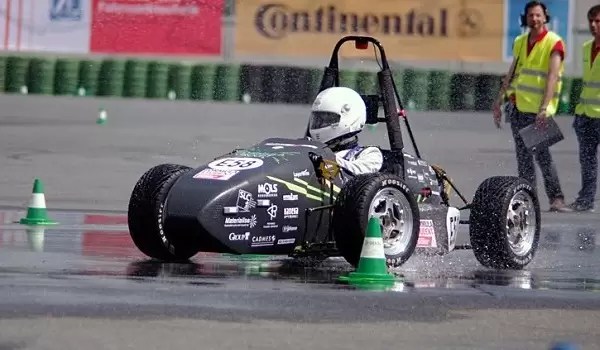 Teknologi 3D Printing Hasilkan Mobil Balap Berkecepatan 141 Km/Jam • Jagat Review