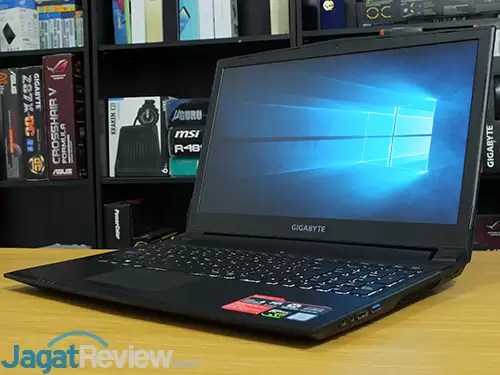 Review Gigabyte Sabre 15 Core i5 Laptop Gaming Murah dengan Keyboard