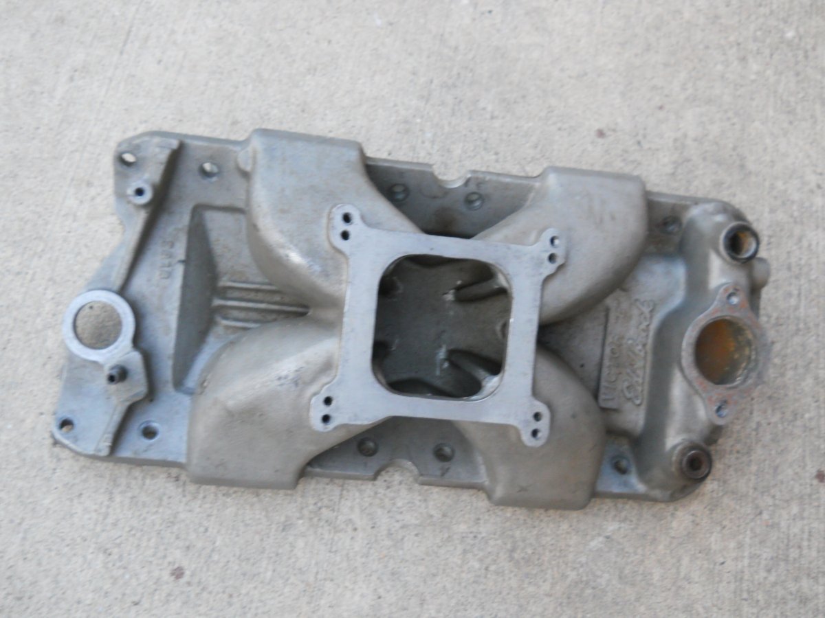 EDELBROCK VICTOR "E" ALUMINUM SBC AIR GAP INTAKE The H.A.M.B.