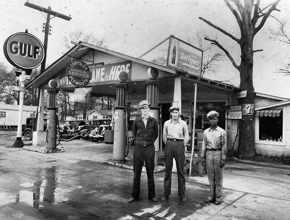 History Images of vintage gas stations pre 65 Page 8 The H.A.M.B.