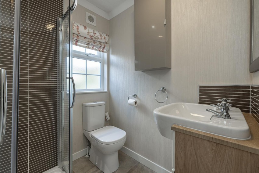 Little Dan Avenue, Kilnknowe Place, Galashiels, 2 bedroom, Park Home