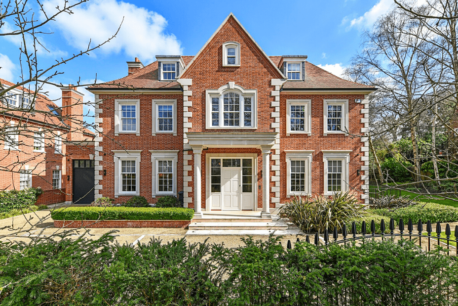 The 15 Most Expensive Homes for sale in London in 2022