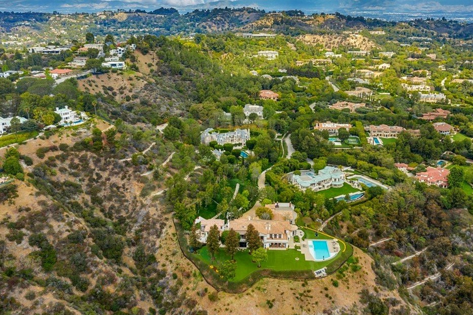 Sylvester Stallone lists his Rockythemed Beverly Hills estate for a