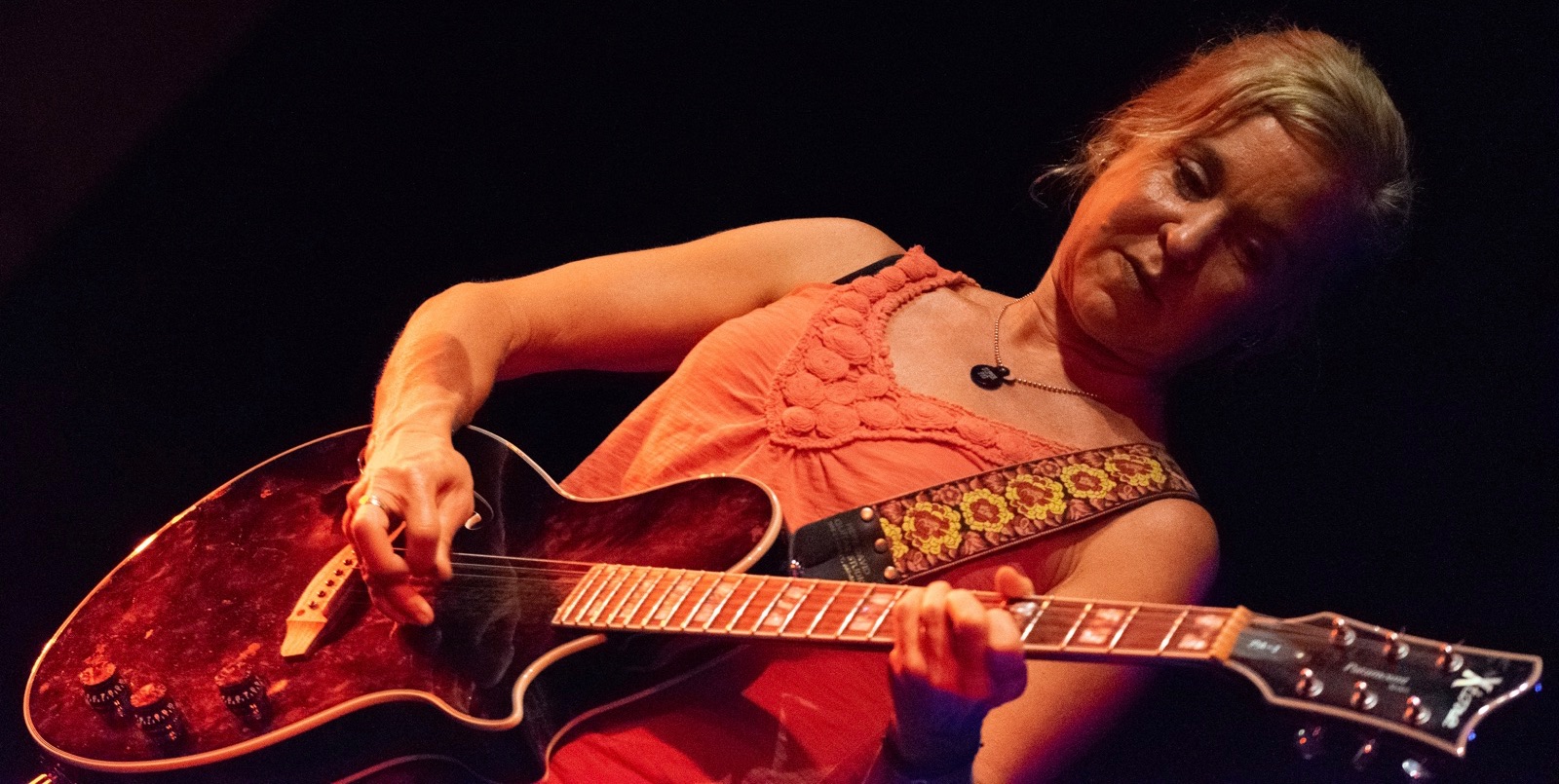 Kristin Hersh Electric Trio Photographs Everything's JOK