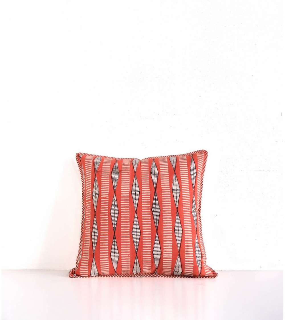 Printed graphic cushion cover 16x16 inches Jamini
