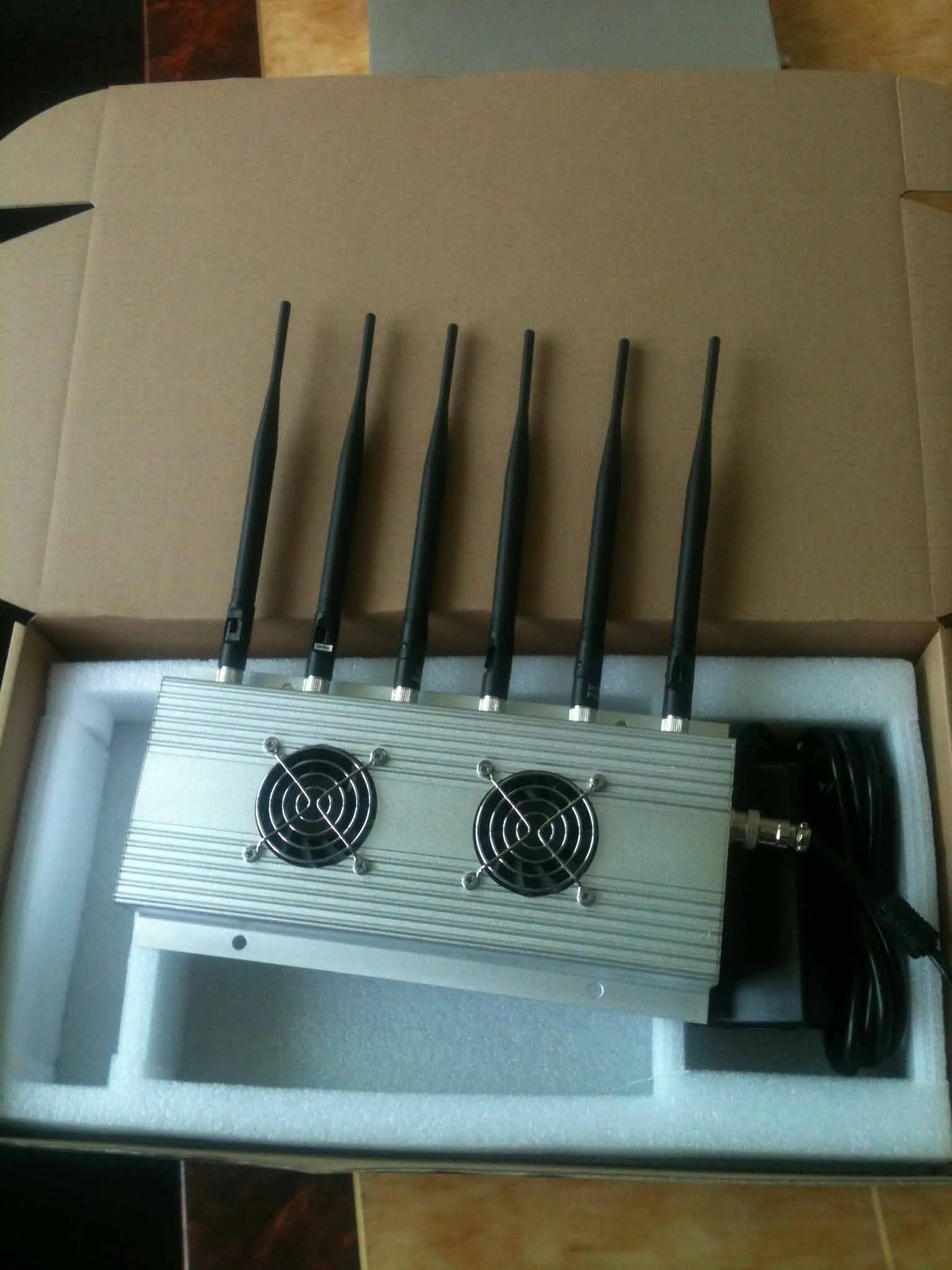 Cell phone Jammer Homemade GPS Jammers 8341CA4G