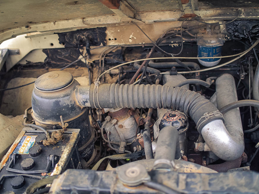 1978 Land Rover Santana Series III 109 w/overdrive Japanese Classics