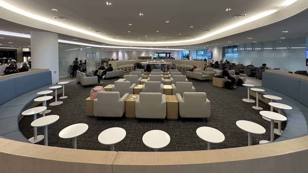 Korean Air Lounge Review ICN's Prestige Lounge (Seoul)