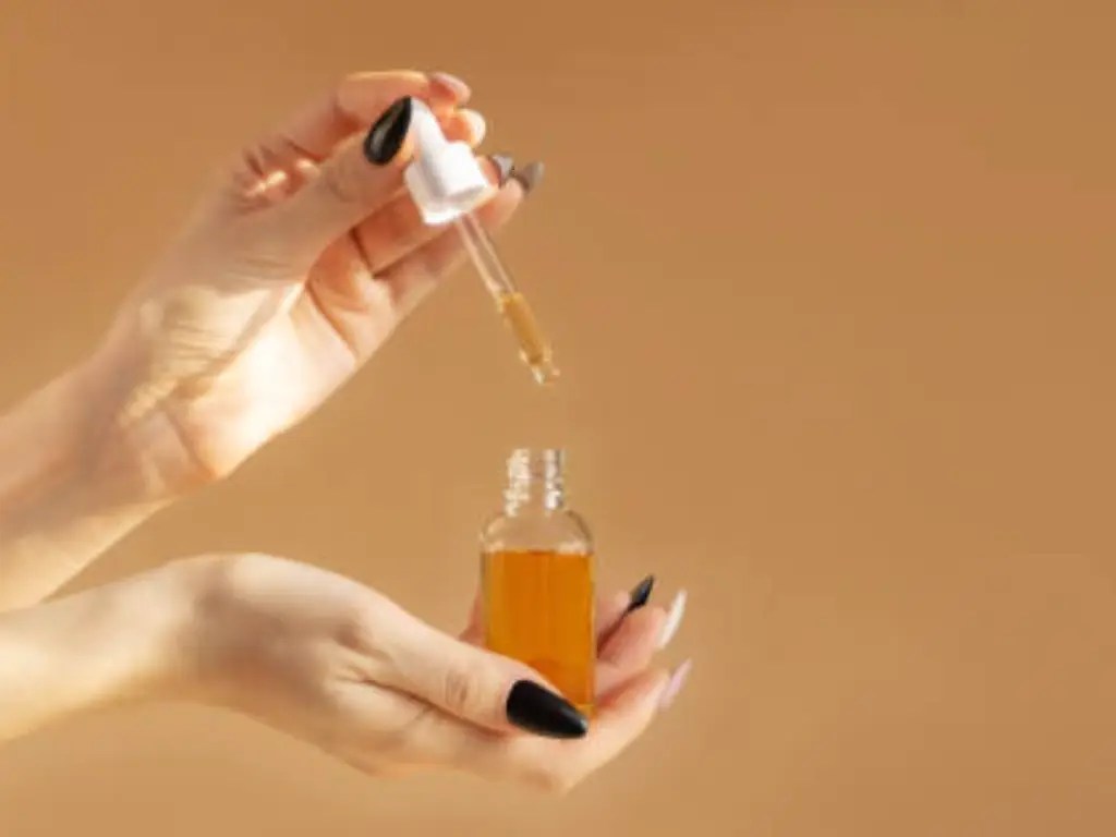 How to Open Essential Oil Bottle Easily and Safely Jarsking