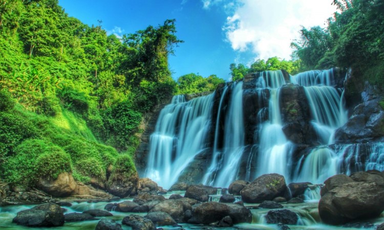 10 Curug Air Terjun Di Bandung Yang Lagi Hits Dikunjungi Java Travel