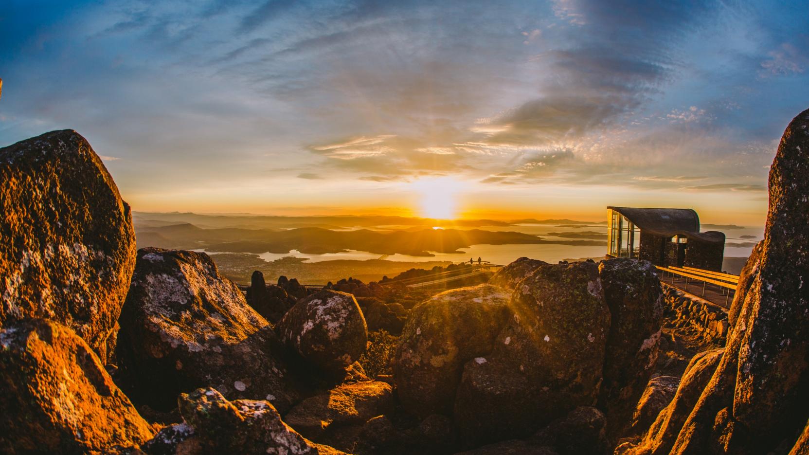 How To Do A SelfDrive Tasmania Road Trip In 10 Days (With