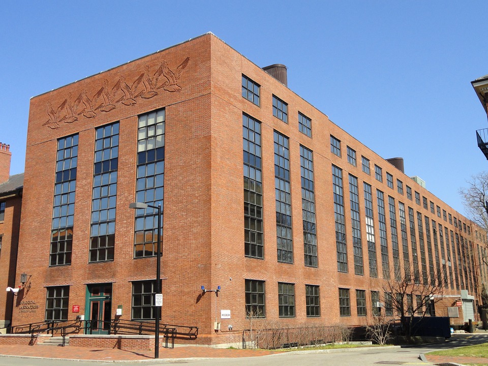 Lab Space Demand Attracts Commercial Investors to Boston Metro Jay