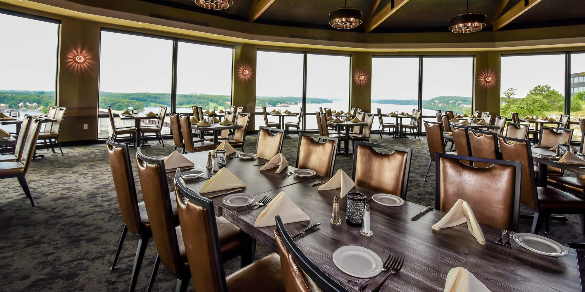 Steak & Seafood Restaurant Lake of the Ozarks JB Hooks
