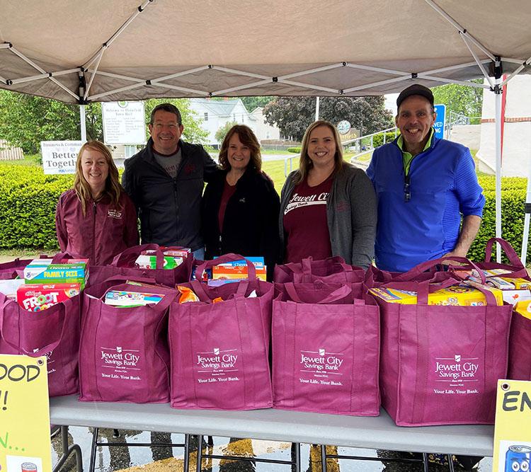 Jewett City Savings Bank Foundation Grants Over 22,000 to Local Food