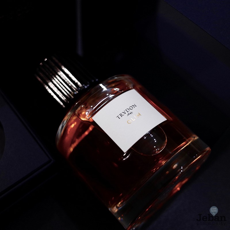 Review Cire Trudon 1643, Olim