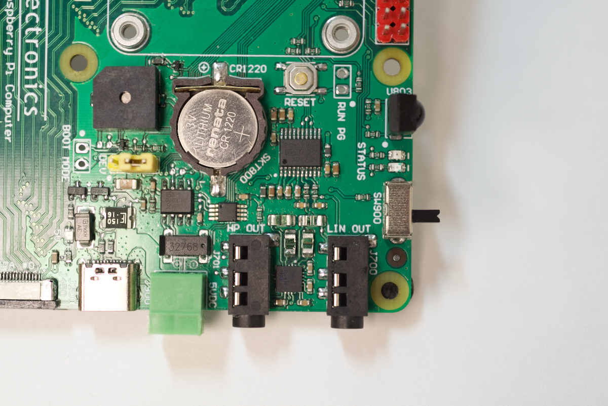 MirkoPC a fullfeatured Raspberry Pi desktop computer Jeff Geerling