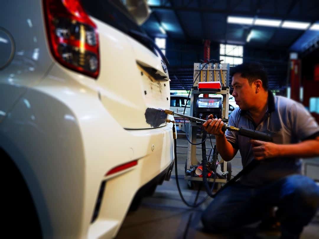 Pakar Servis dan Pembaikan Kenderaan Bermotor Jerai