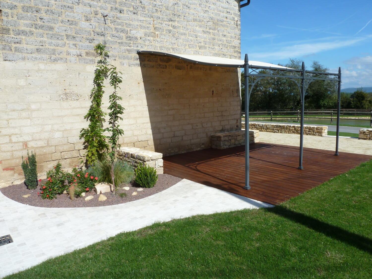 Terrasses bois & alternatives à BourgenBresse Jérômes Concept