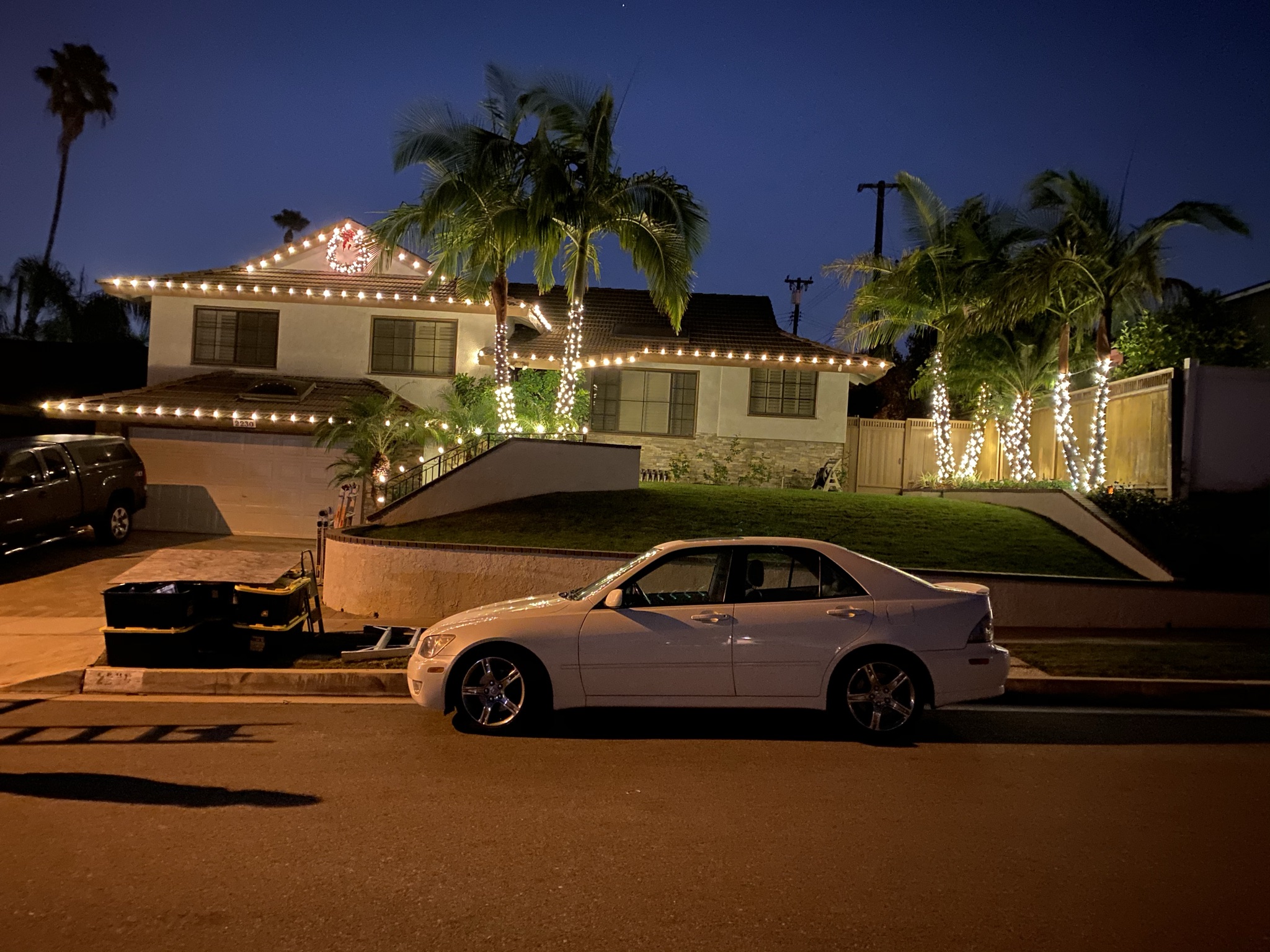 Christmas Tree Decorating Service