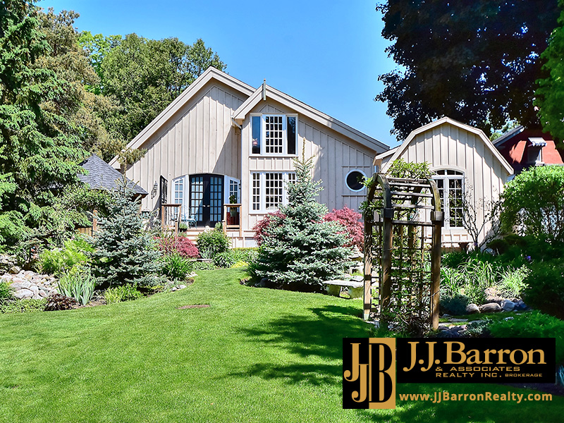 Homes for Sale Aurora Newmarket King City JJ Barron Realty Inc.