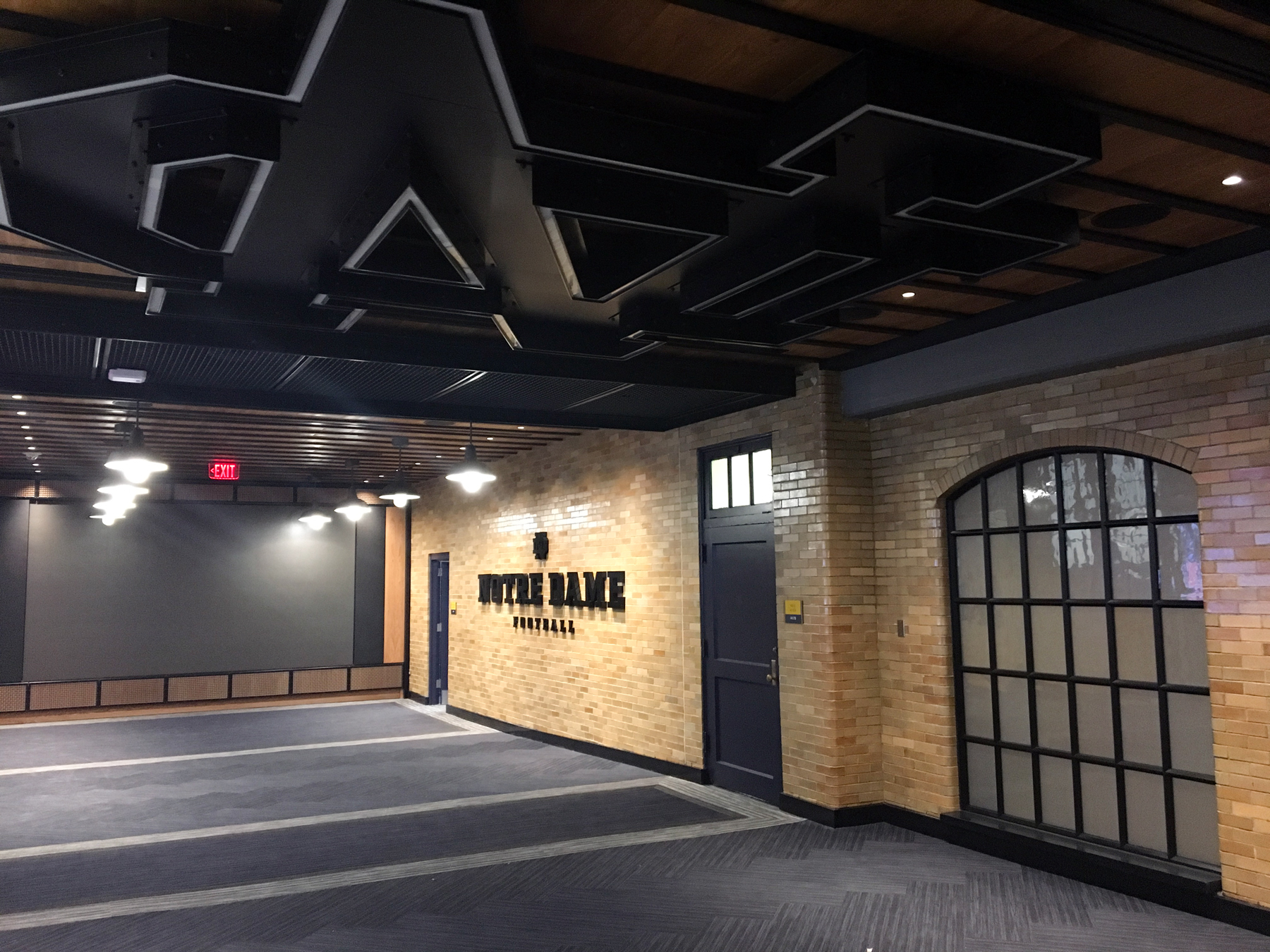 Build Like A Champion Today JJ White Finishes Notre Dame Football