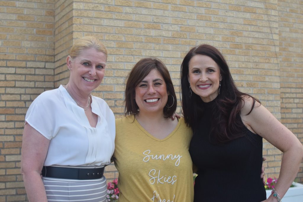 MumMaking with Amarillo Children’s Home 2022 The Junior League of Amarillo