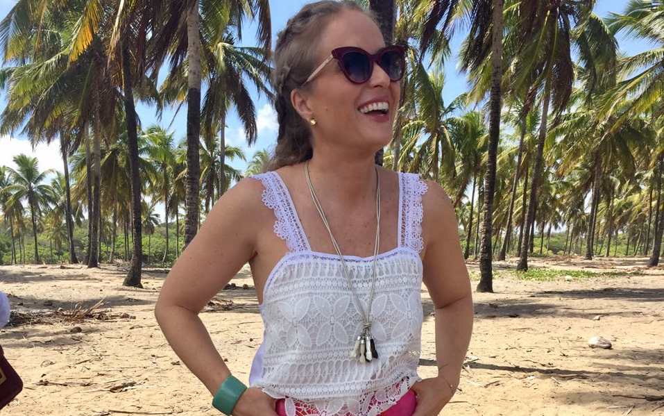 Globo começa a mostrar programas que Angélica gravou em Pernambuco