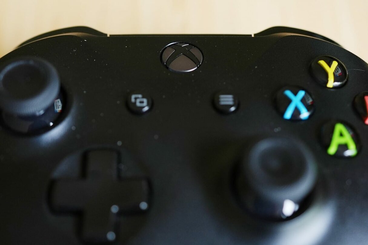 Which Xbox One Controllers Can You Use With Apple TV