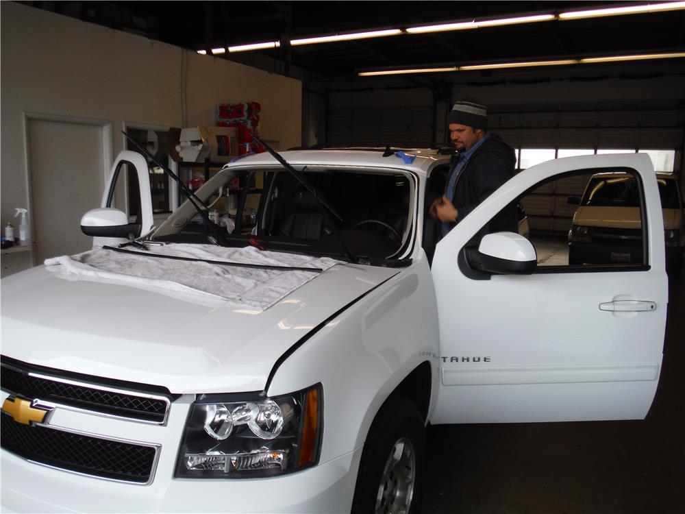Auto Glass Chip Repair & Windshield Replacement in Bellevue, WA Joes