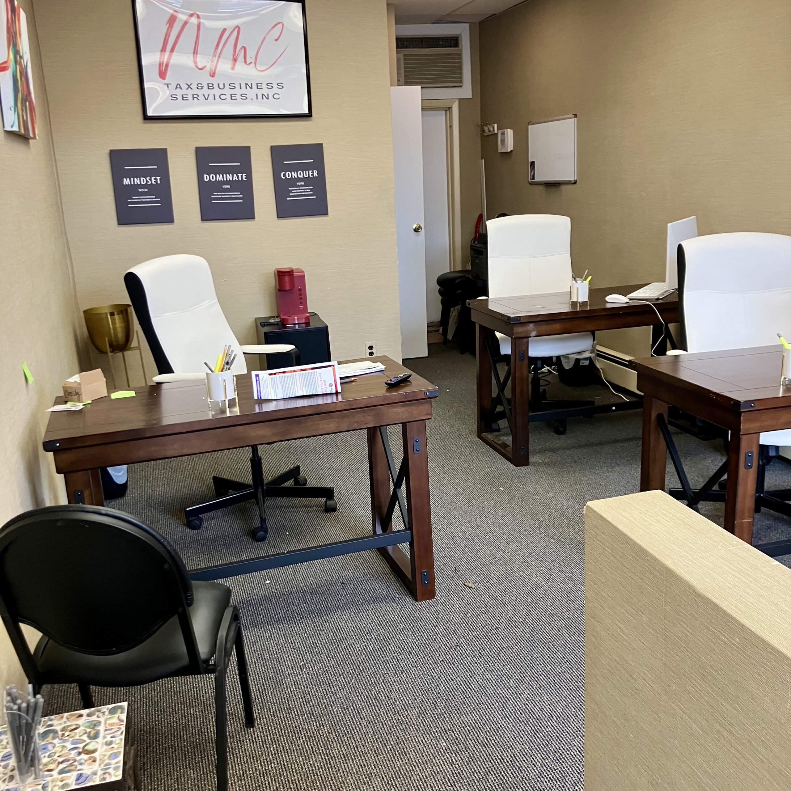 538 East Meadow Ave East Meadow Storefront Lease