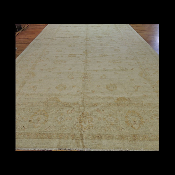 Unusual/odd size Oversize/Palace size extrafine Peshawar Vegetable Dye