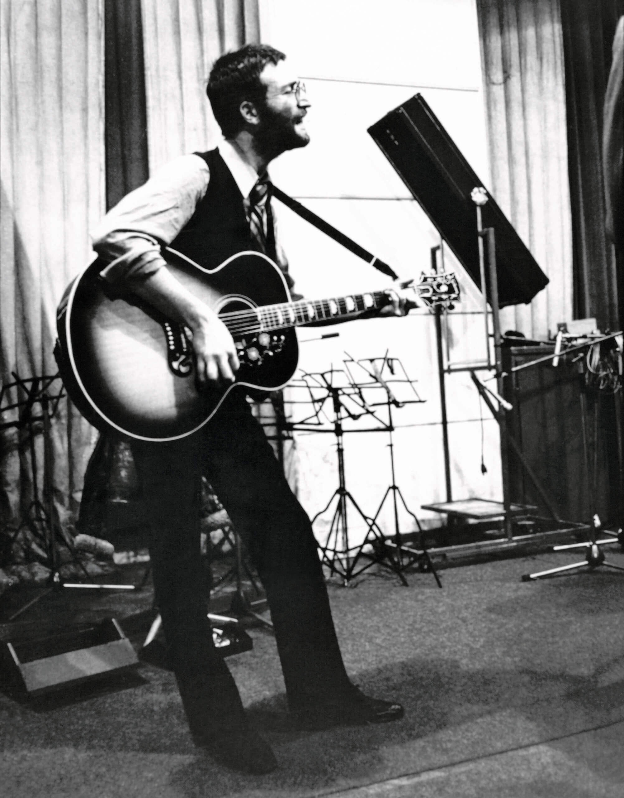 INSTANT KARMA! (WE ALL SHINE ON). Lennon/Ono with The Plastic Ono Band.