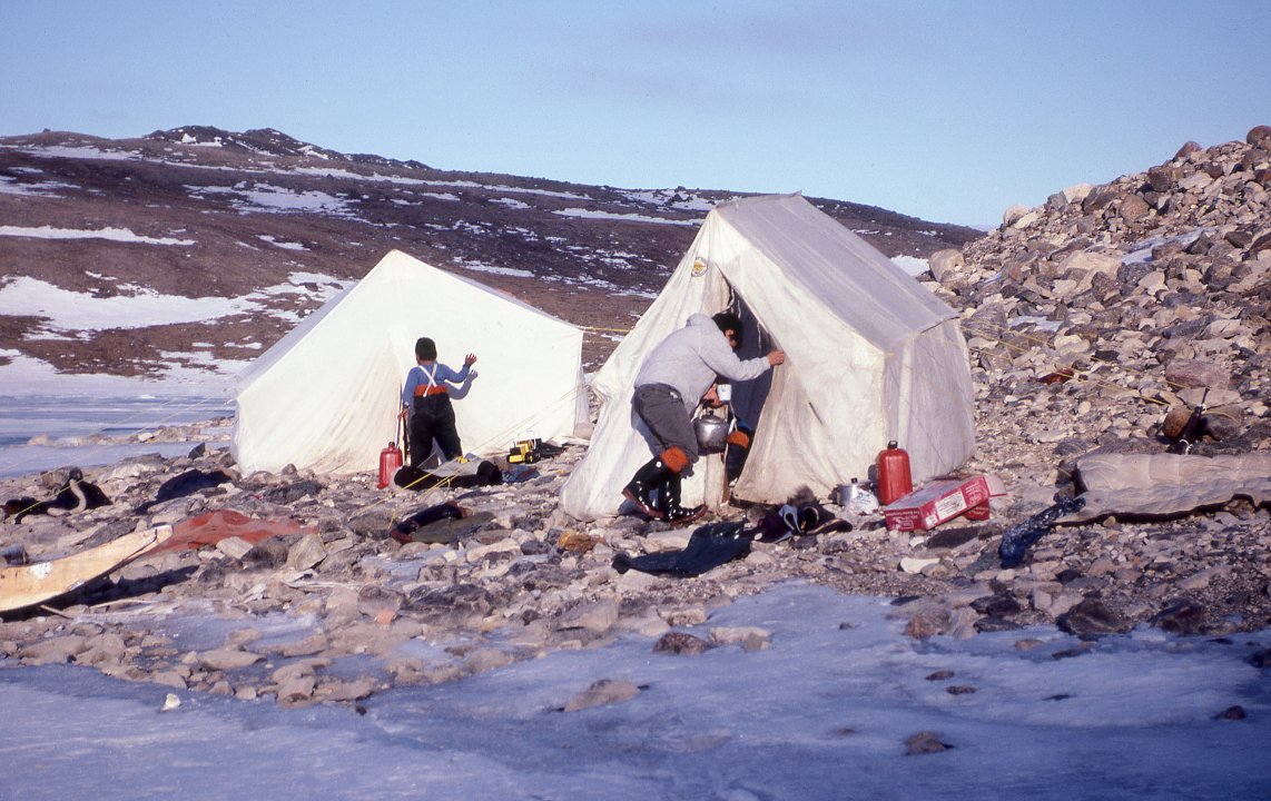 III.4 INUIT CLOTHING/SHELTER 4. Summer Shelters People of the Arctic