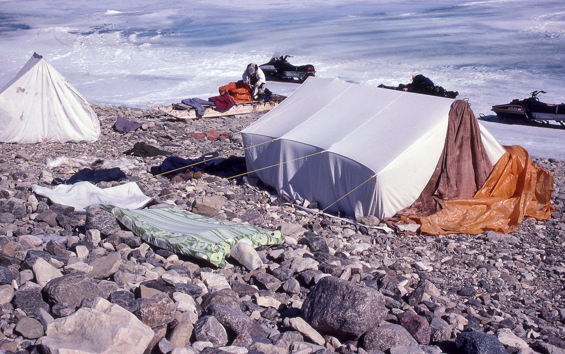 III.4 INUIT CLOTHING/SHELTER 4. Summer Shelters People of the Arctic