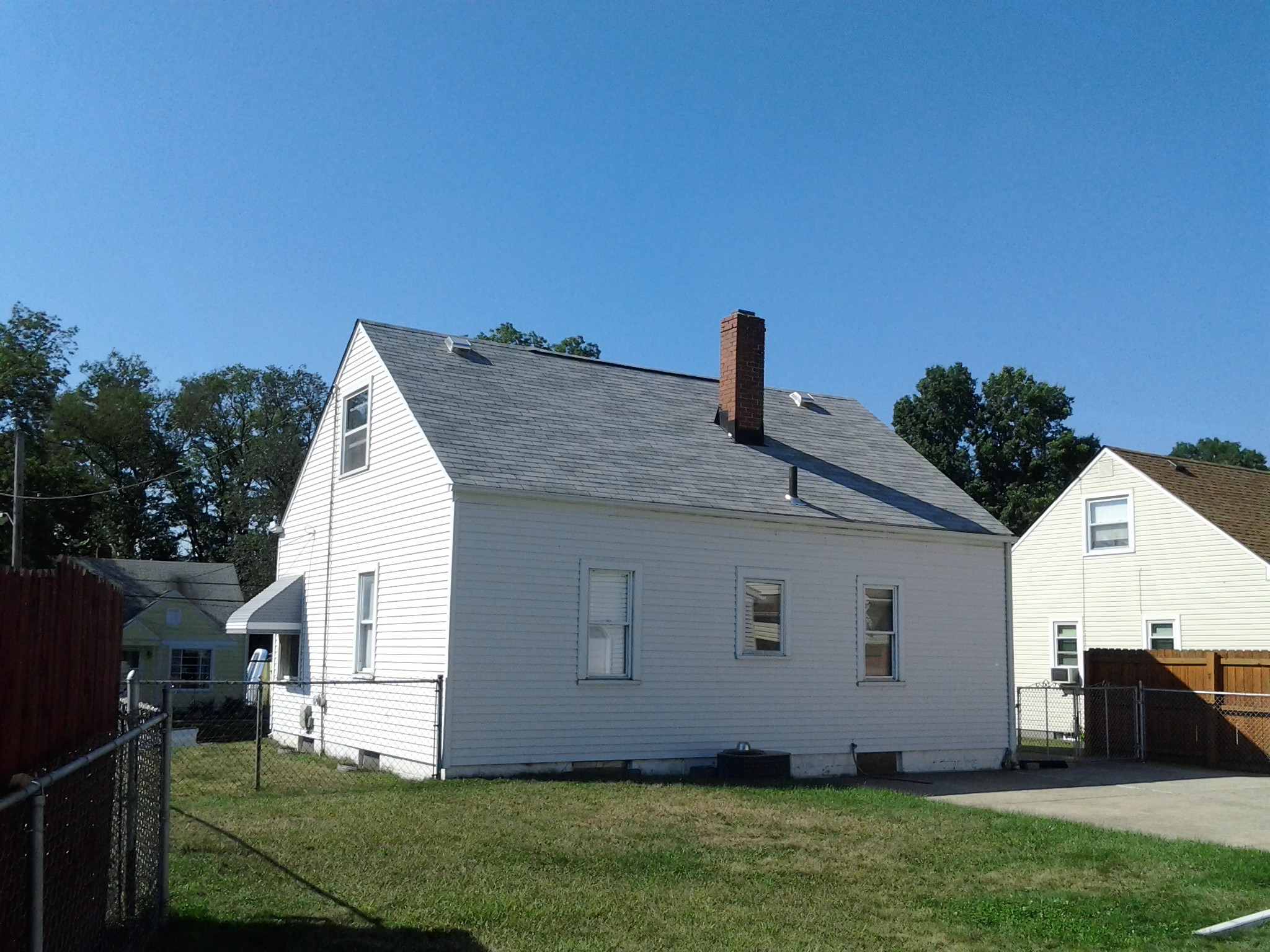 Mansion Circle Properties 1233 Hilltop Dr. Akron Ohio