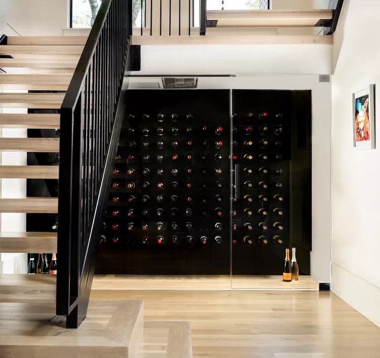 20 idées de cave à vin sous escalier