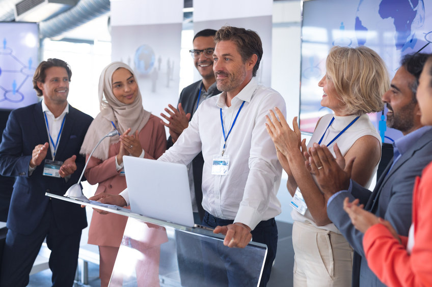 4 Tips for Implementing an Employee ID Badge Policy