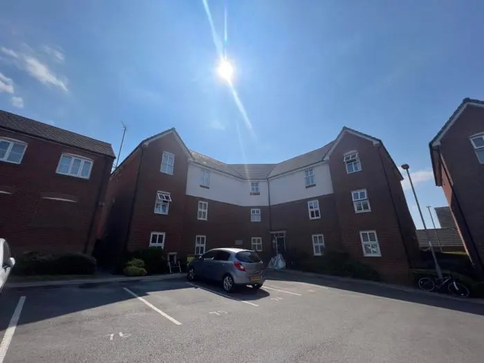 Hardy Close, Dukinfield JonSimon Estate Agents